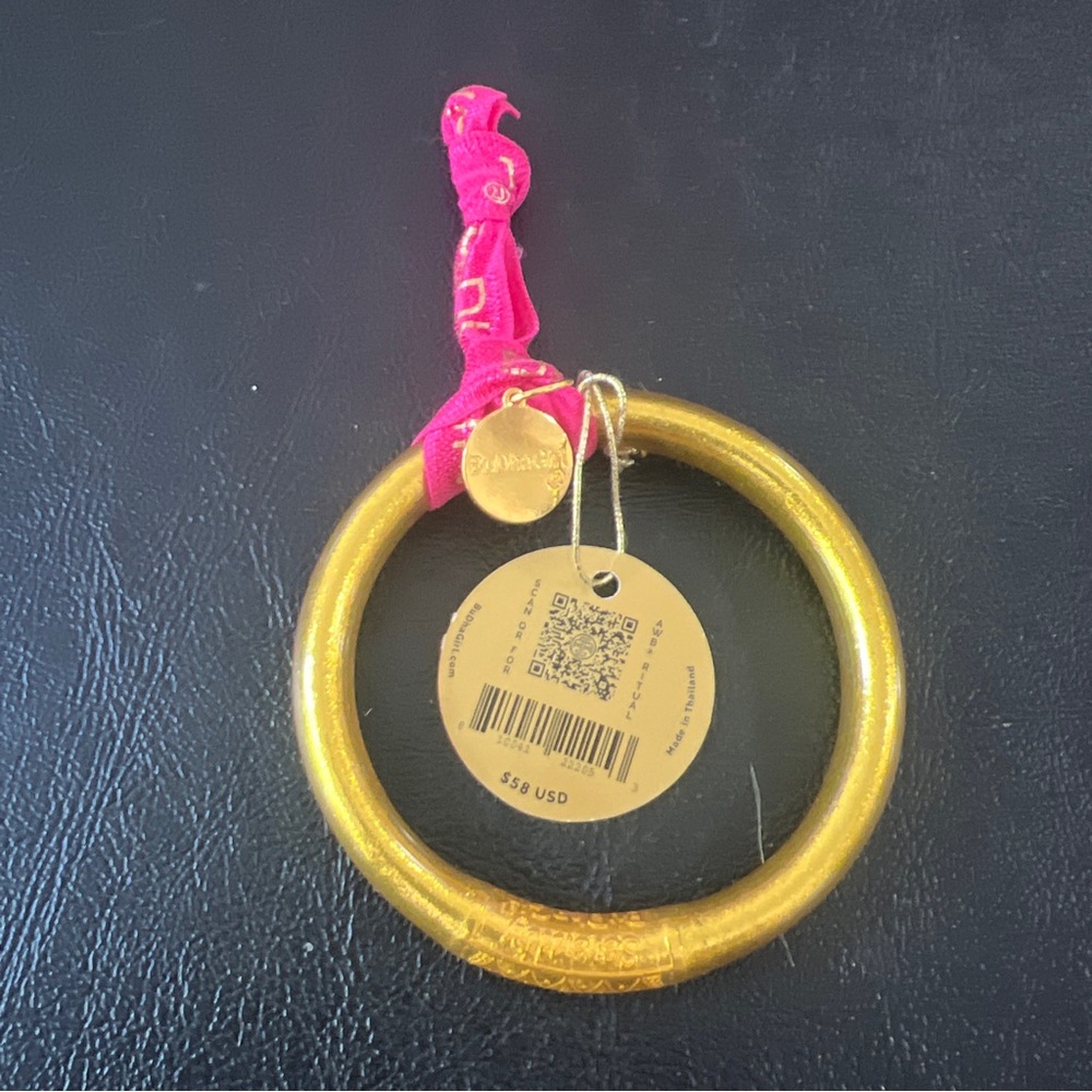 BudhaGirl Brand All Weather Tzubbie Bangle Gold-NWT (size large)